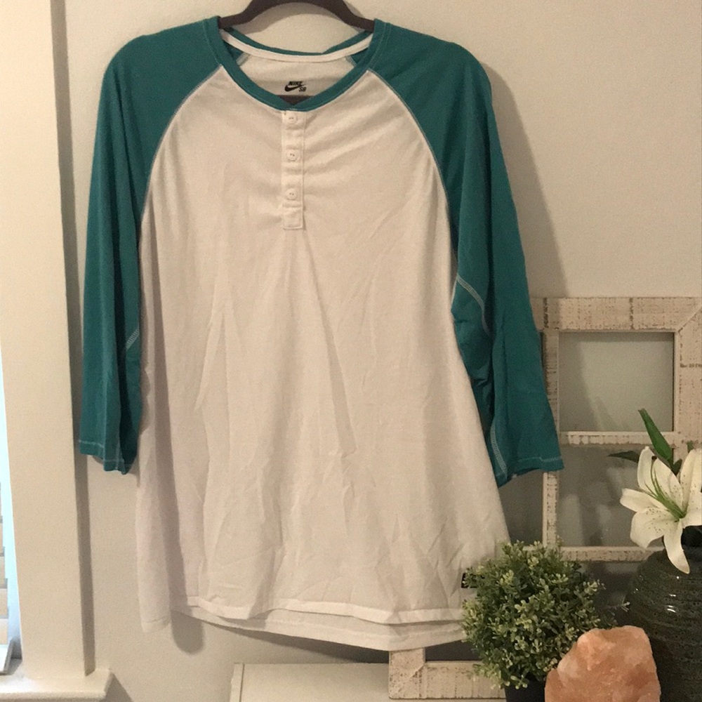 Nike men’s DRI FIT